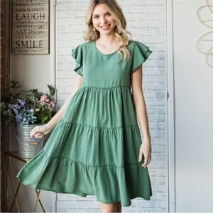 Veveret Tencel tiered dress Green Size Large L Spring Flutter Sleeve